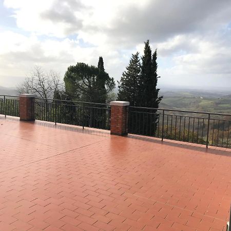 Appartamento Con Vista Sulle Colline Toscane Montespertoli Luaran gambar