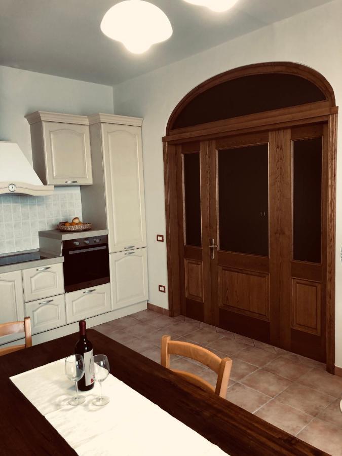 Appartamento Con Vista Sulle Colline Toscane Montespertoli Luaran gambar