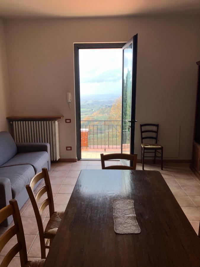 Appartamento Con Vista Sulle Colline Toscane Montespertoli Luaran gambar